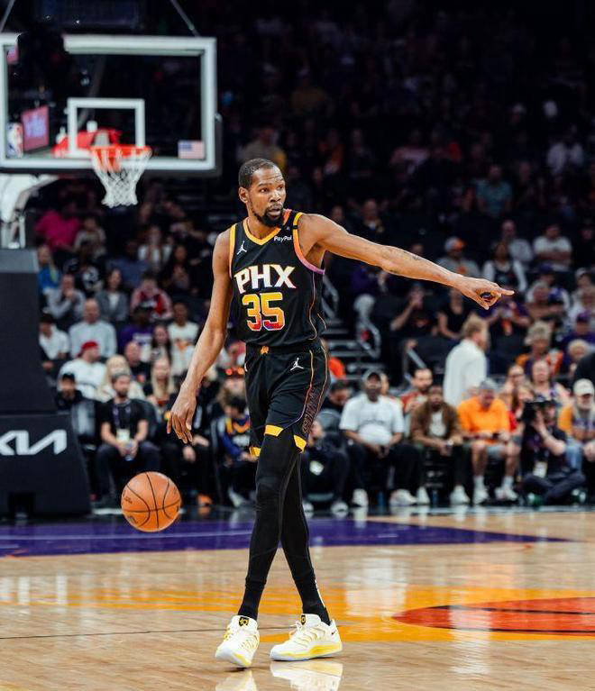 开云-杜兰特连续七场比赛得分超过反败为胜，切尔西不断突破！